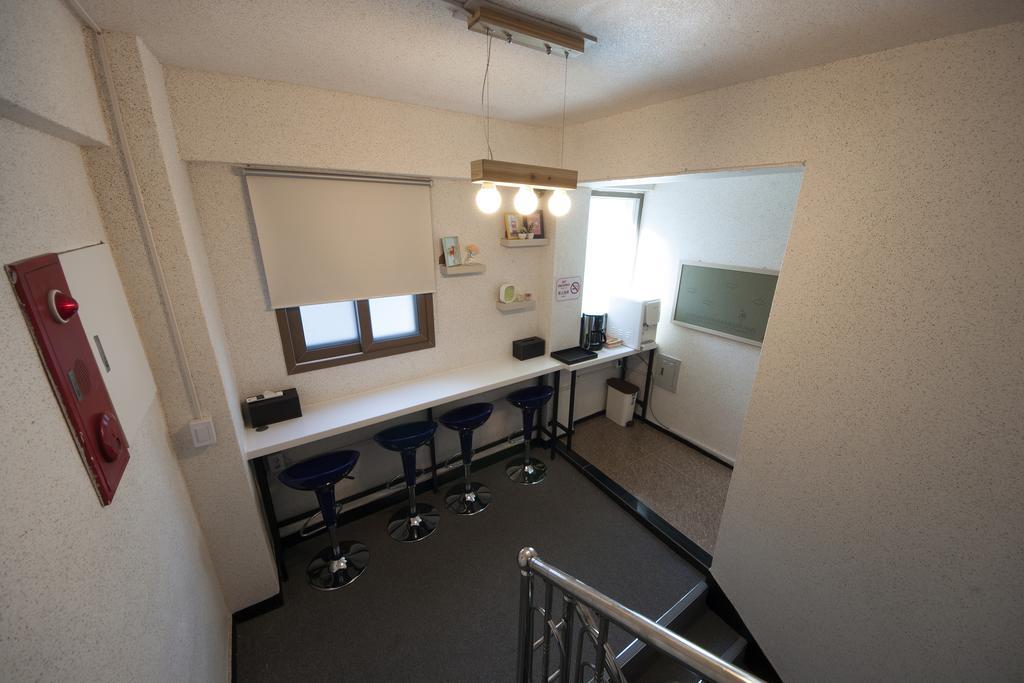 K-Guesthouse Sinchon 2 Seoul Eksteriør billede