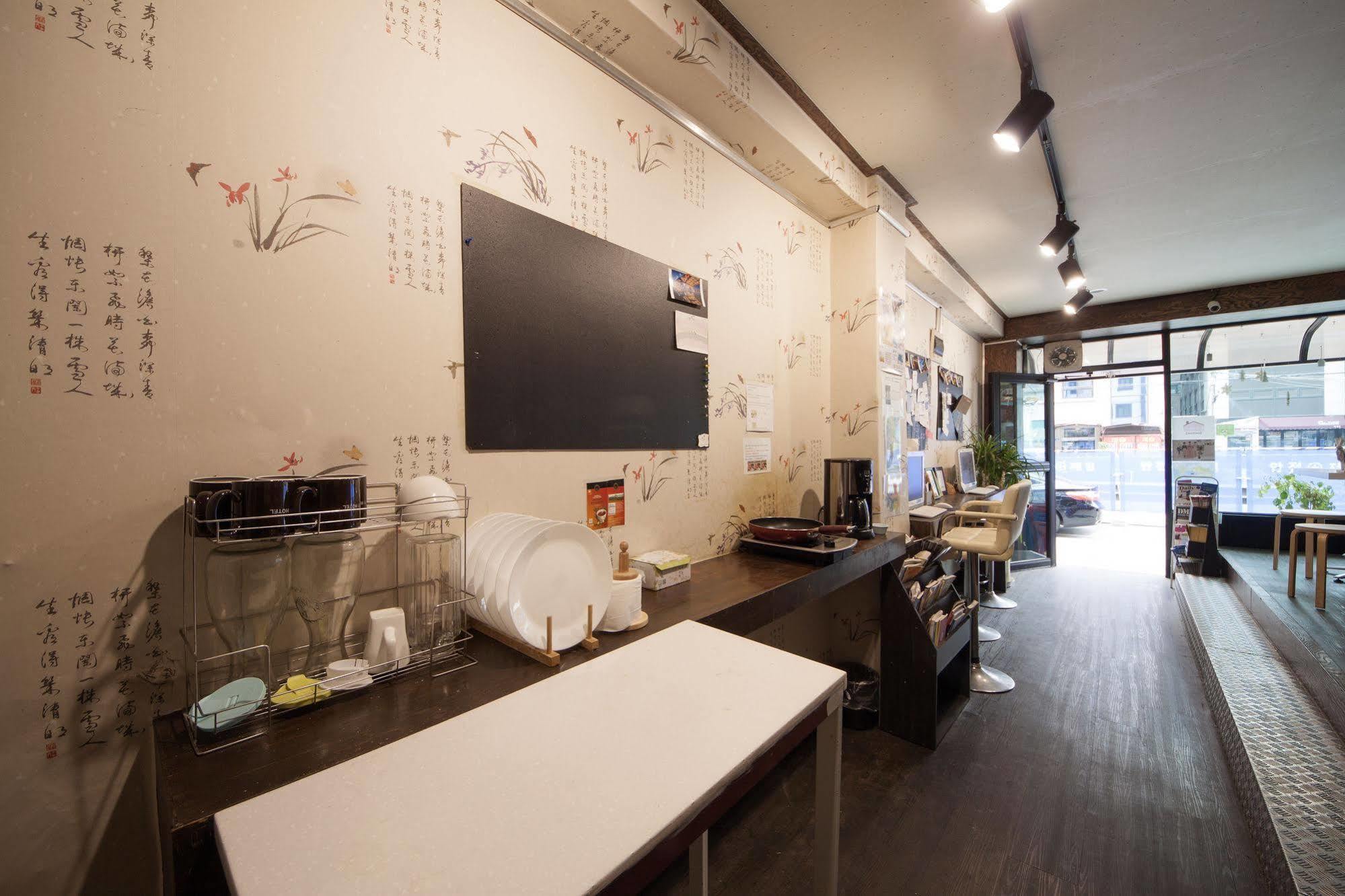 K-Guesthouse Sinchon 2 Seoul Eksteriør billede